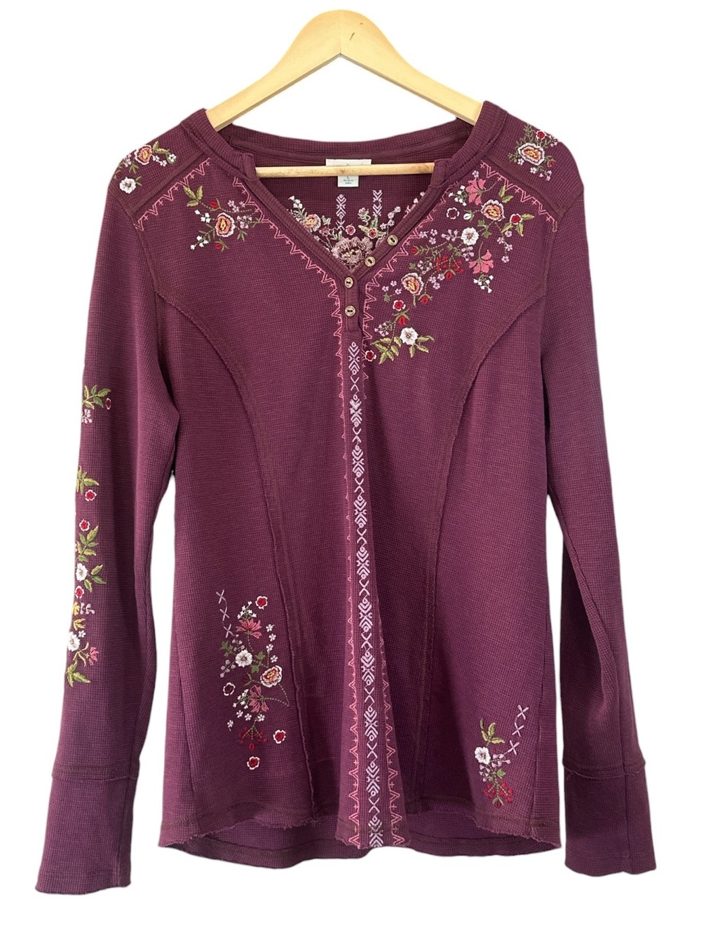 Sundance Plum Floral Embroidered Waffle Knit Henley Top Long Sleeve Size Large - Picture 2 of 8